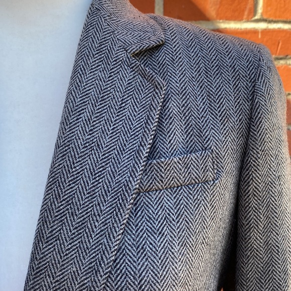 ❌SOLD❌ ✨NWT QMack Grey Combo Blazer. 2 Buttons and 2 Outer Pockets. Size Small. - Picture 2 of 11